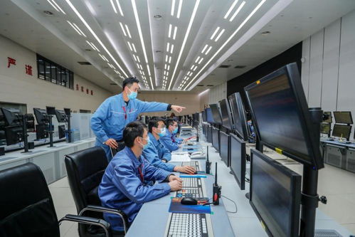 新华全媒+ | 智能巡检、智慧施工、智控工厂——记者实地探访5G+工业互联网应用成效